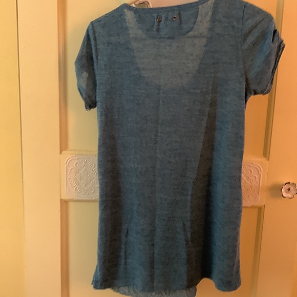 Short sleeve top - Picture 2 of 3